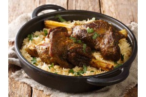 بهارات الحنيذ: طبق نجران التقليدي بنكهة دخان