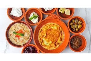 بهارات المرقوق: عجين ومرق متجانس بنكهة أصيلة
