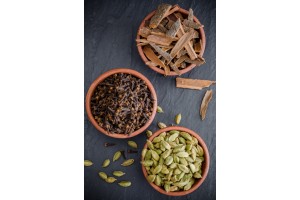 أول 5 بهارات تشتريها لمطبخك الجديد